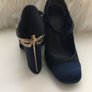 Tory Burch Navy, Mohair, square toe pumps